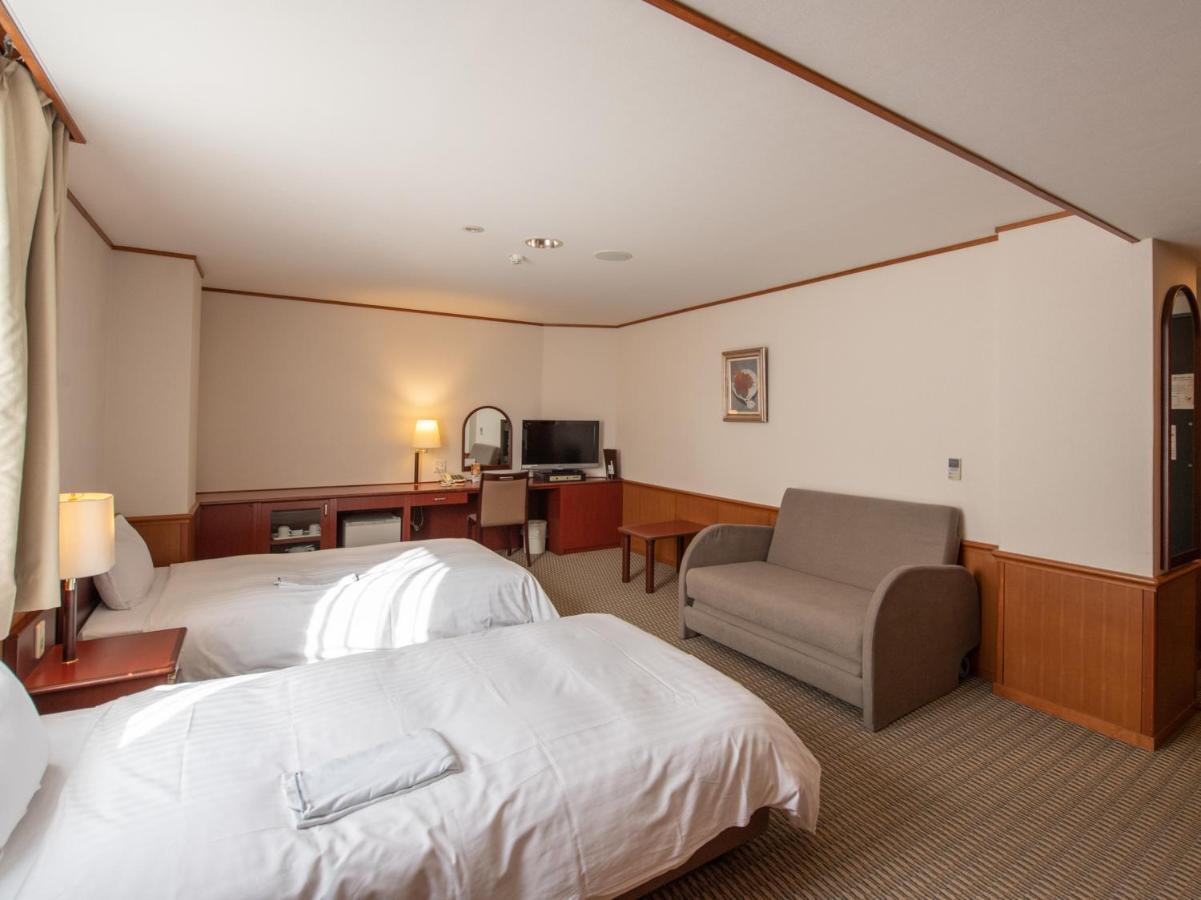 Hotel Iidaya Мацумото Экстерьер фото